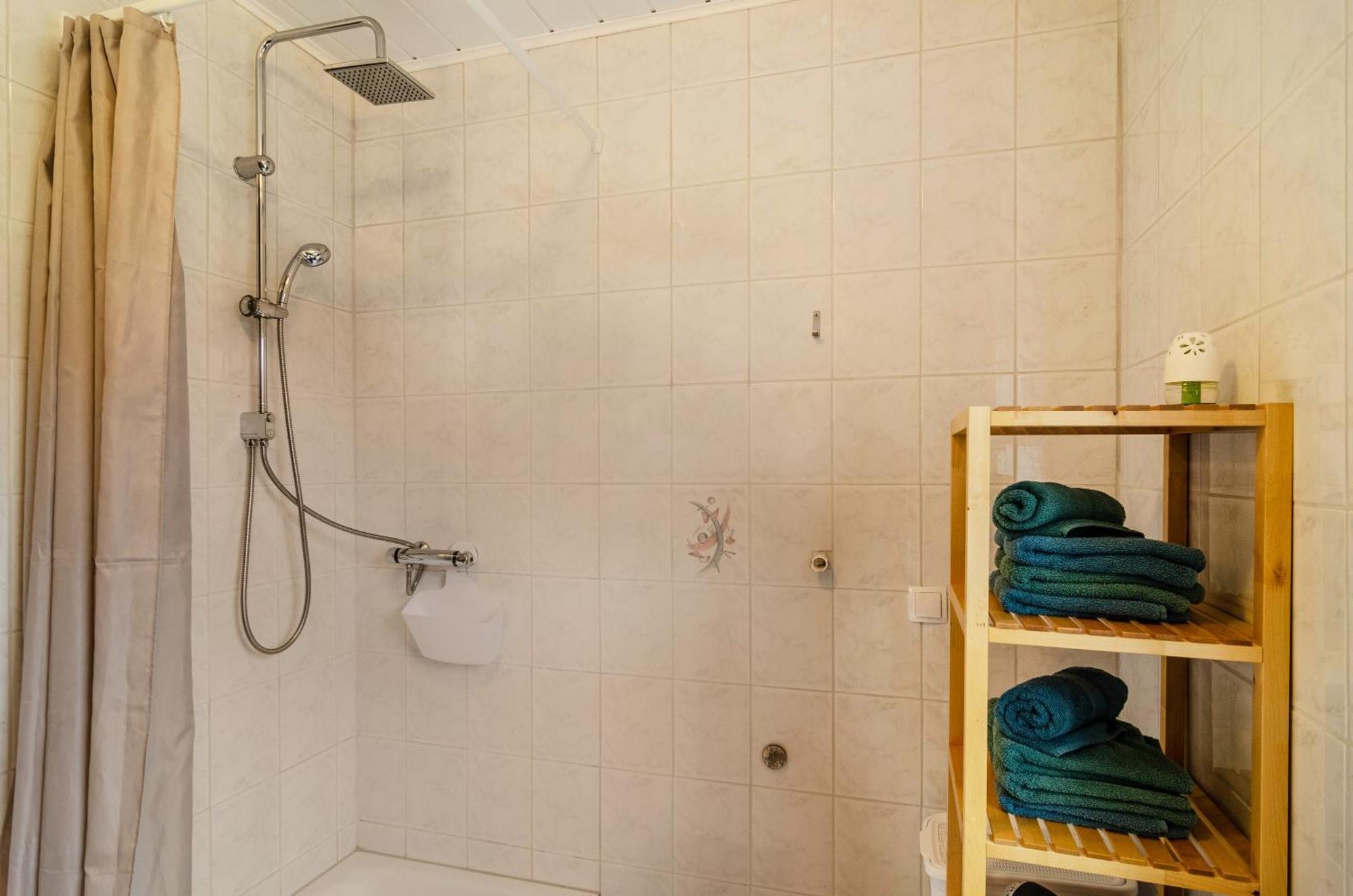 Ferienwohnung Neumann Neuschoo ภายนอก รูปภาพ